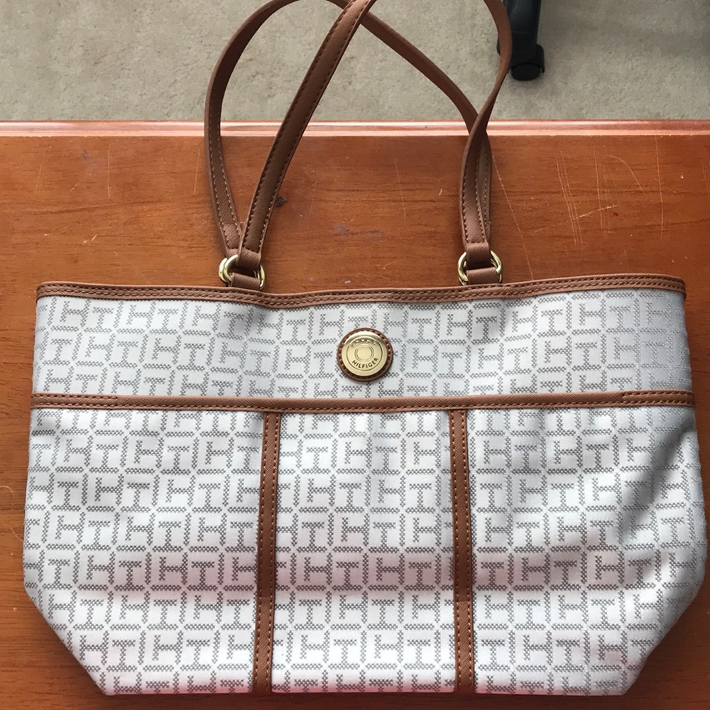 Tommy Hilfiger Shoulder Bag